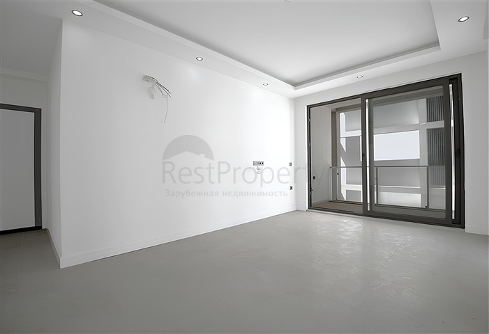 Modern apartment surrounded by nature and the sea