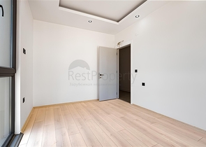 Modern apartment surrounded by nature and the sea