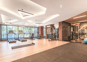 Modern apartment with a garden by the sea in a picturesque area