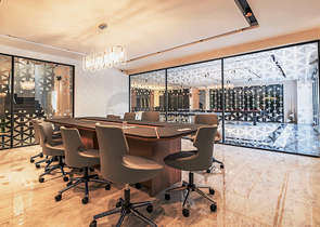 Modern apartment with a garden by the sea in a picturesque area