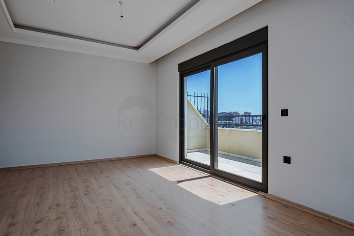 Spacious 4+1 penthouse with rich infrastructure in the heart of Oba district