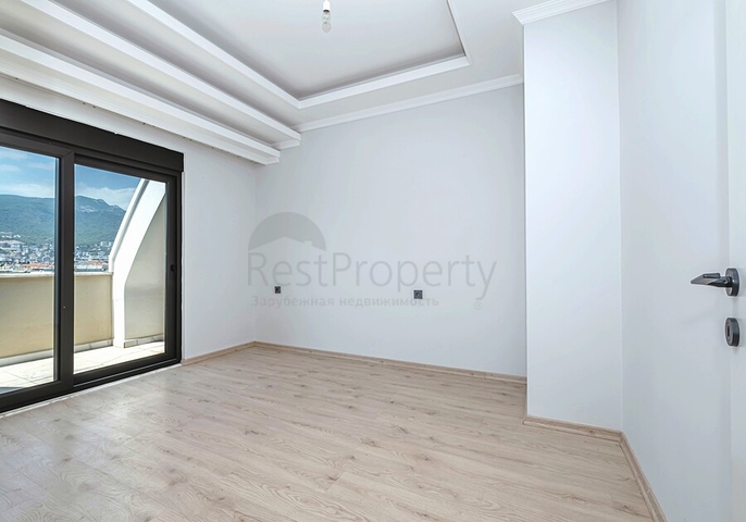 Spacious 4+1 penthouse with rich infrastructure in the heart of Oba district