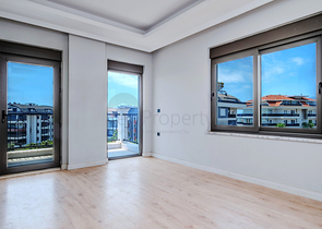 Spacious 4+1 penthouse with rich infrastructure in the heart of Oba district