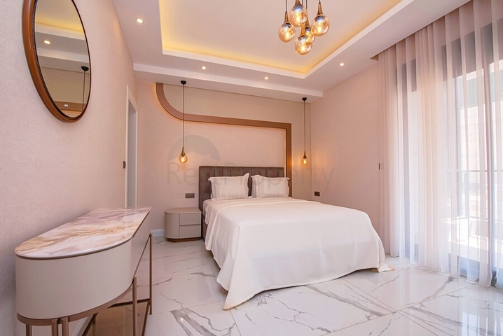 Modern apartments in a complex with rich infrastructure in the Oba area