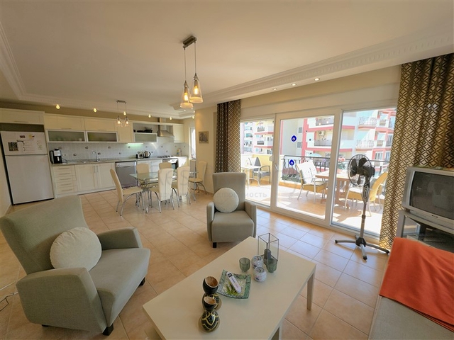 Spacious 2+1 Apartment in Oba, Alanya – 600m from the Sea