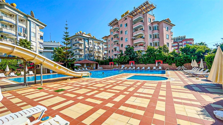 Spacious 2+1 Apartment in Oba, Alanya – 600m from the Sea
