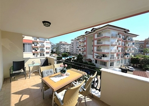 Spacious 2+1 Apartment in Oba, Alanya – 600m from the Sea