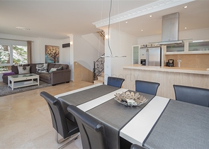 Luxury 4+1 Villa with Sea View in Konaklı, Alanya – 400 m from Beach