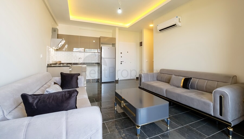 Furnished 1+1 Apartment in Mahmutlar, Alanya – Sea-View & Rich Facilities