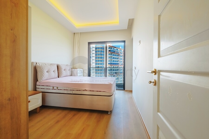 Furnished 1+1 Apartment in Mahmutlar, Alanya – Sea-View & Rich Facilities