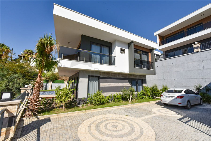 Sea-View 4+1 Smart Villas in Kargicak, Alanya – New Modern Complex