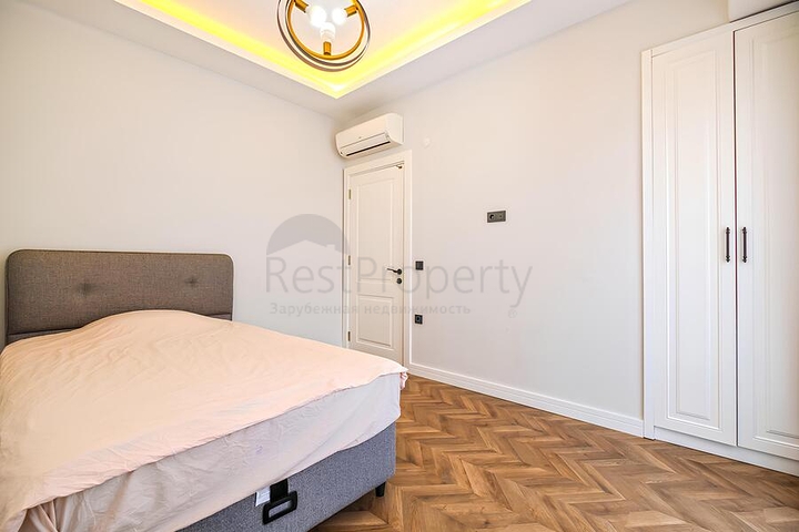 Panoramic Sea-View 4+1 Penthouse in Alanya Center – 155 m²