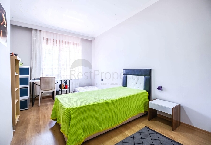 Spacious 5+1 Garden Duplex in Oba, Alanya – 220 m², Furnished