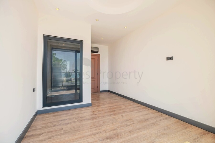 Modern 2+1 Apartment in Oba, Alanya – 20 m to Sea, 87 m²