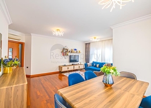 Premium 3+1 Apartment in Alanya Center – 20 m to the Sea, 142 m²