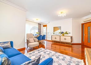 Premium 3+1 Apartment in Alanya Center – 20 m to the Sea, 142 m²