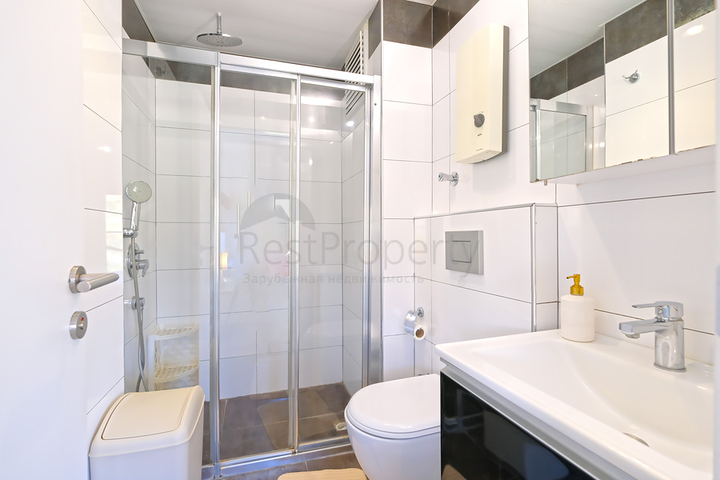 Sea-View 1+1 Apartment in Kestel with Full Facilities, 900 m from the Beach