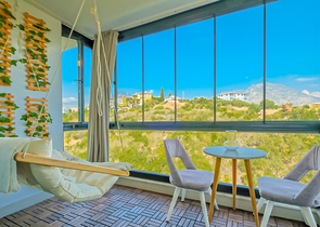 Sea-View 1+1 Apartment in Kestel with Full Facilities, 900 m from the Beach