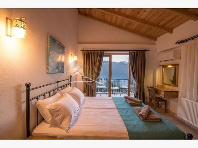 Two villas in the Kas Antalya area are for sale. 