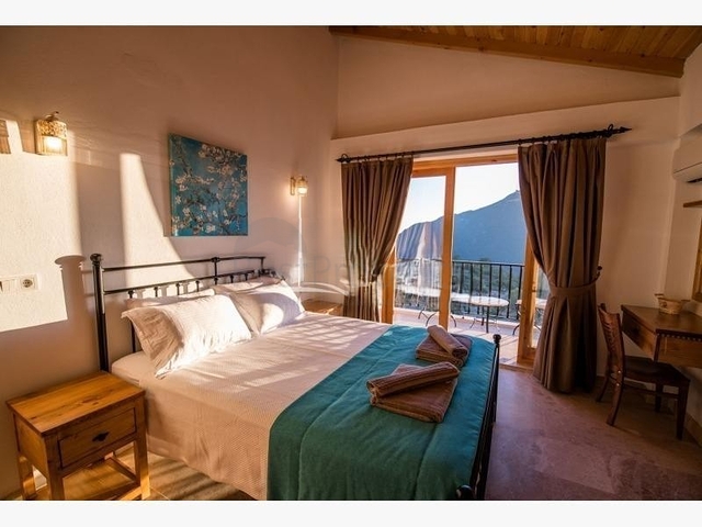 Two villas in the Kas Antalya area are for sale. 