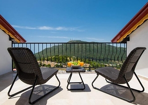 Two villas in the Kas Antalya area are for sale. 