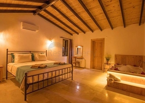 Two villas in the Kas Antalya area are for sale. 