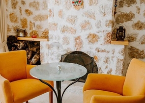 Two villas in the Kas Antalya area are for sale. 