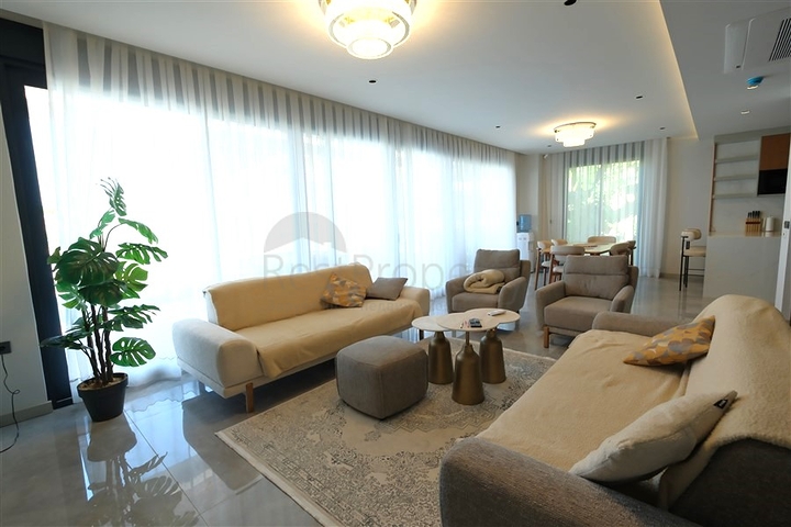 Luxury villa with sea view in Kargicak