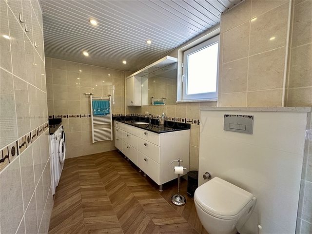 Spacious villa with panoramic sea views in Alanya