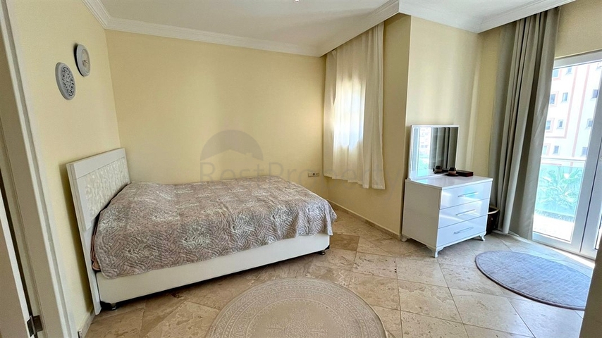 Furnished 2+1 Apartment in Mahmutlar, 450 m from the Beach