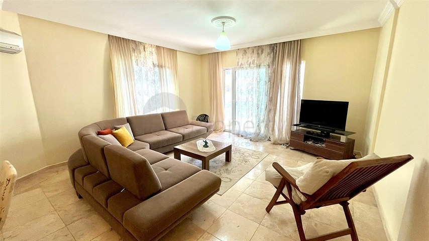 Furnished 2+1 Apartment in Mahmutlar, 450 m from the Beach