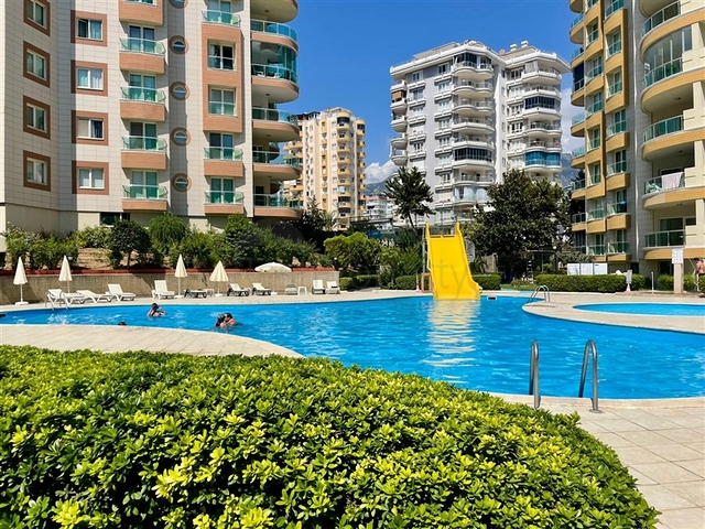 Furnished 2+1 Apartment in Mahmutlar, 450 m from the Beach