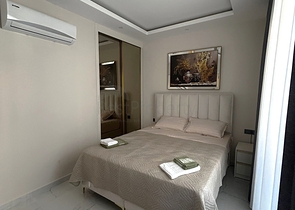 Modern 1+1 Rental Apartment in Central Alanya, 250 m to the Beach