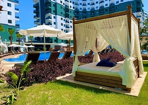 Modern 1+1 Apartment in Mahmutlar with Full Facilities, 550 m to Sea