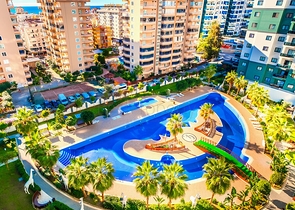 Modern 1+1 Apartment in Mahmutlar with Full Facilities, 550 m to Sea