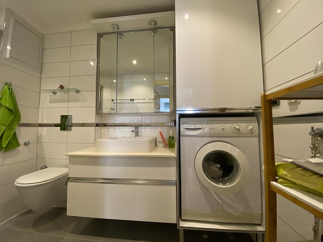 Furnished 2+1 Apartment Near the Sea in Central Alanya