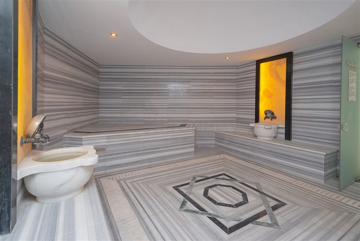 Villa with a spacious terrace in the green part of Konakli district