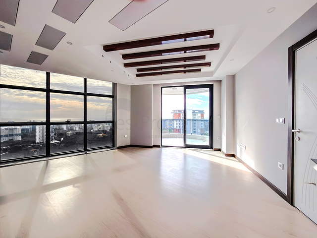 Modern 2+1 Apartment in Mahmutlar, Alanya with Facilities