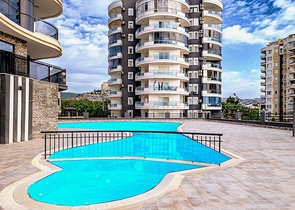 Modern 2+1 Apartment in Mahmutlar, Alanya with Facilities