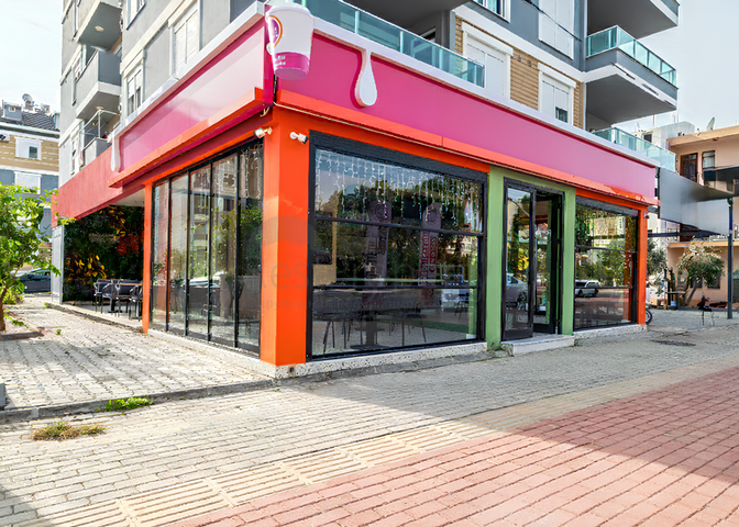 200 m² Commercial Property in Gazipaşa – Near Airport & Sea