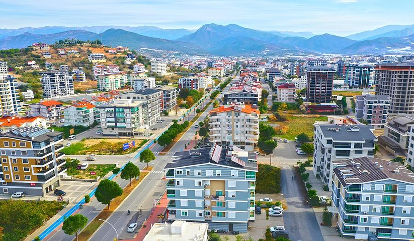 200 m² Commercial Property in Gazipaşa – Near Airport & Sea