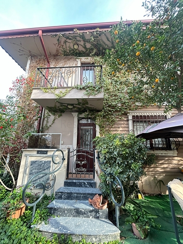 Furnished 3+1 Villa in Çamyuva, Kemer – 220 m², 400 m to Sea