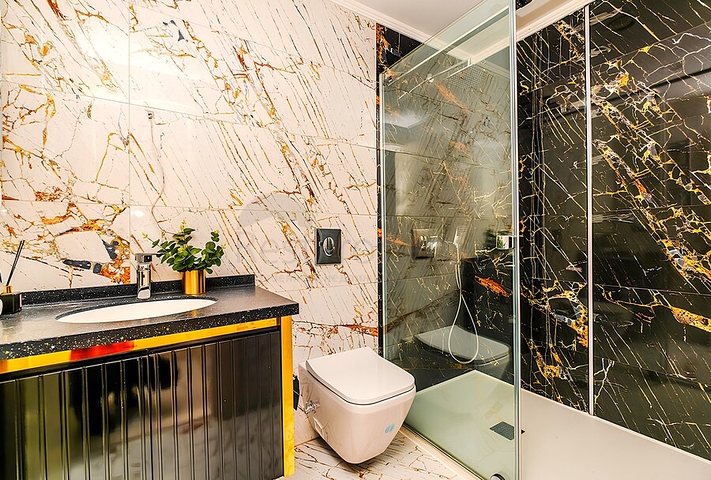 Sea-View 2+1 Apartment in Mahmutlar – 85 m², 50 m to the Beach