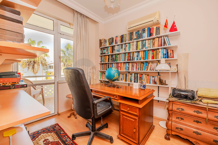 Spacious furnished villa just 50 m from the sea in the Payallar / Alanya area