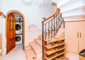 Spacious furnished villa just 50 m from the sea in the Payallar / Alanya area
