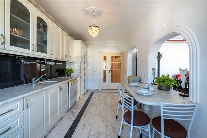 Furnished 2+1 Apartment in Mahmutlar, Alanya | Resort Complex