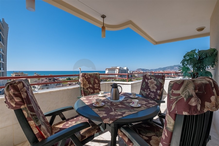 Furnished 2+1 Apartment in Mahmutlar, Alanya | Pool & Facilities