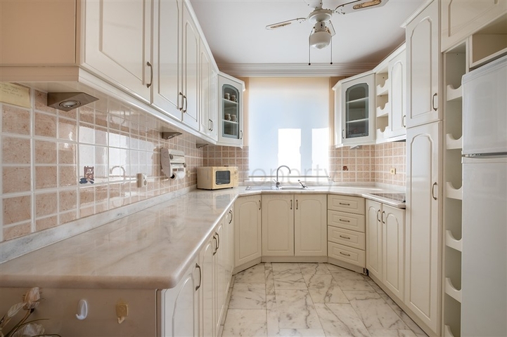 Furnished 2+1 Apartment in Mahmutlar, Alanya | Pool & Facilities