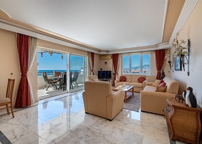 Furnished 2+1 Apartment in Mahmutlar, Alanya | Pool & Facilities