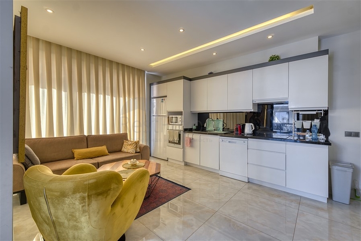 Furnished 2+1 Apartment Near Beach in Mahmutlar, Alanya